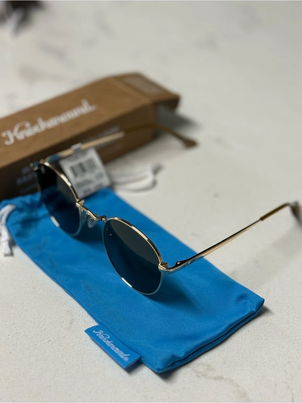 Love & Haights Gold Aviator Sunglasses with Green Lenses